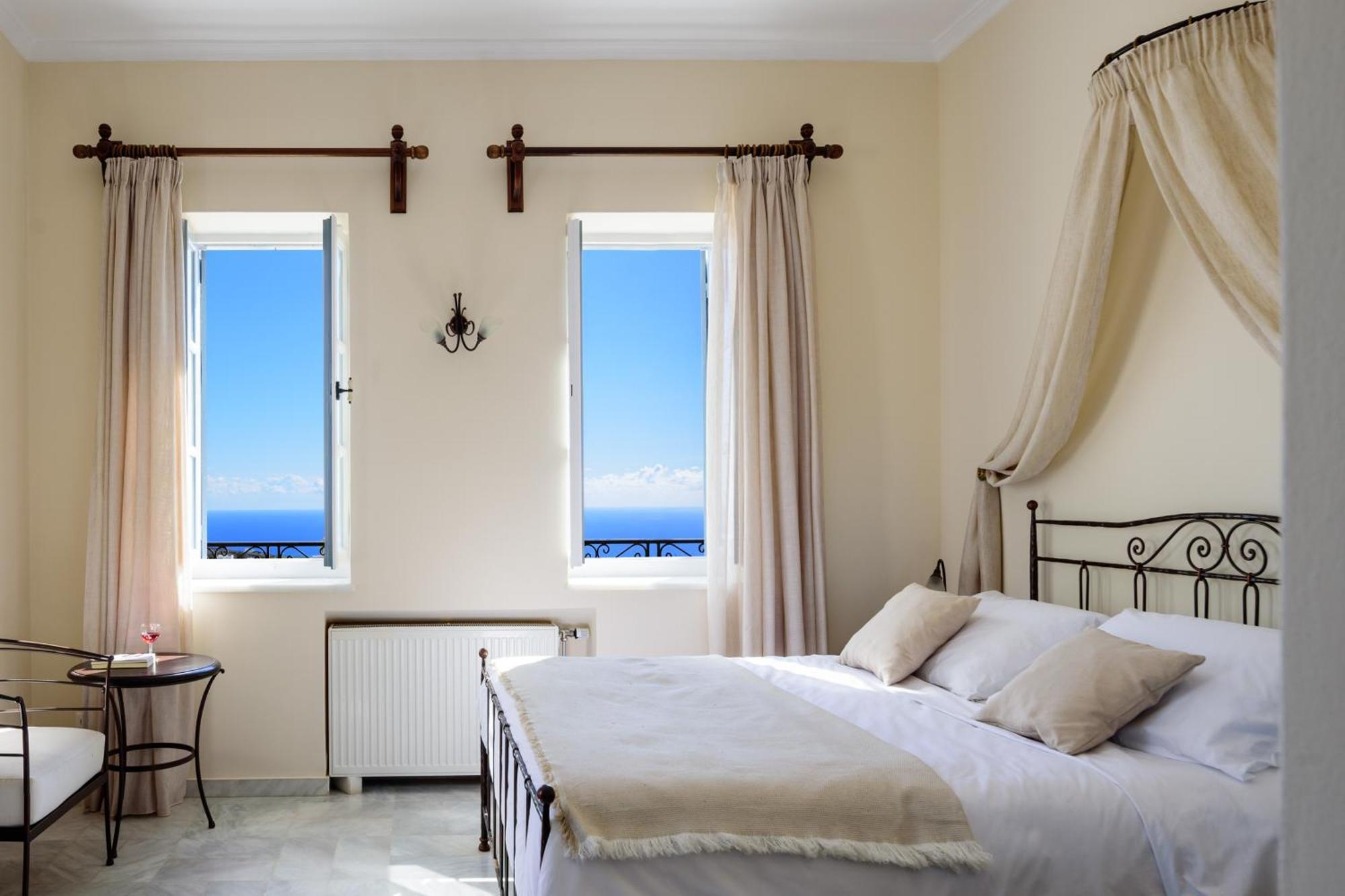 Ikio Concept Santorini Hotel Pyrgos Kallistis Exterior photo